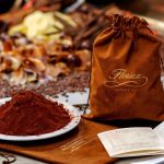 The chocolate served at Caffè Florian has centuries of tradition (and legend) behind it. The story tell that Casanova himself used to prepare his special hot chocolate recipe flavoured with aphrodisiac spices to seduce the women he was interested into